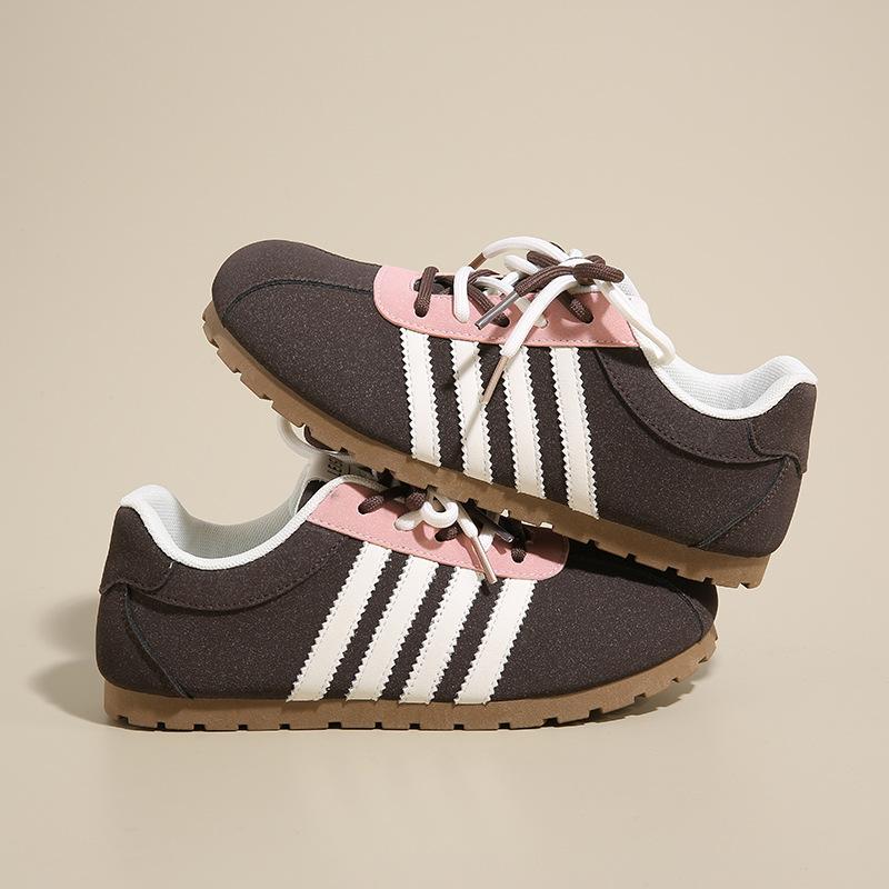 2025 little white shoes women's autumn new Korean version ins female student leisure sports versatile board shoes street shot MXG07