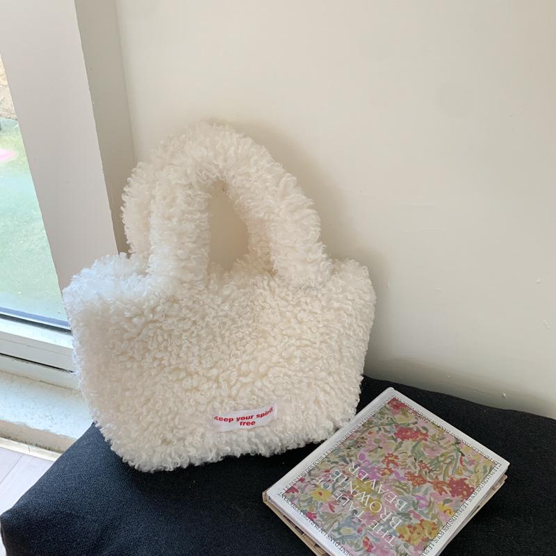 Cartoon Welpen Anhänger Flauschiges Lammfell Umhänge- & Schultertasche