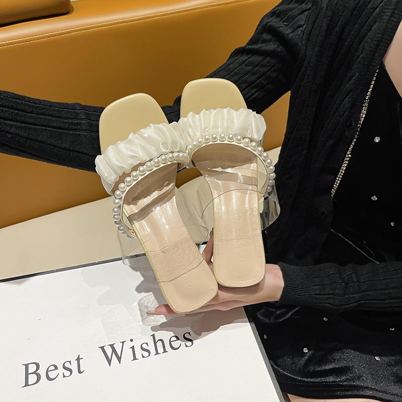 Современные тапочки на квадратном каблуке среднего размера — фото 4