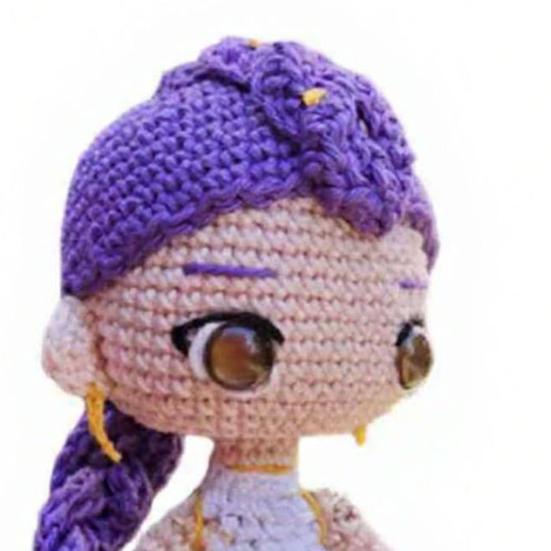 Koreanischer Pop Gehäkelte Puppe Handgemacht Gestrickte Jägerpuppe Anime Sammlerpuppe Geschenk für Fans Sammler Weihnachtsstrumpffüller