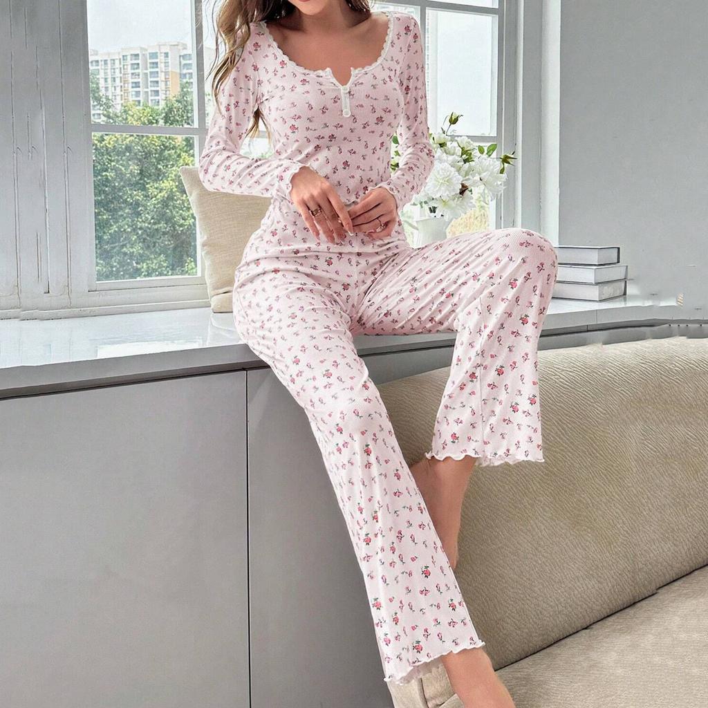 Women's Comfortable And Cute Floral Long-sleeved And Long-pants Pajama Set