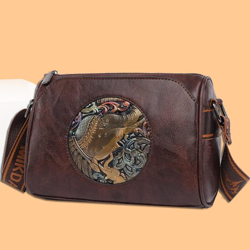 YJSTY Hoge Kwaliteit Dames Olie Wax Leer Messenger Schoudertas Handtas Retro Vrouw Kleine Capaciteit Crossbody Tas Dame Nieuwe Luxe Sac 23cm 11cm 16cm lichtbruine kleur