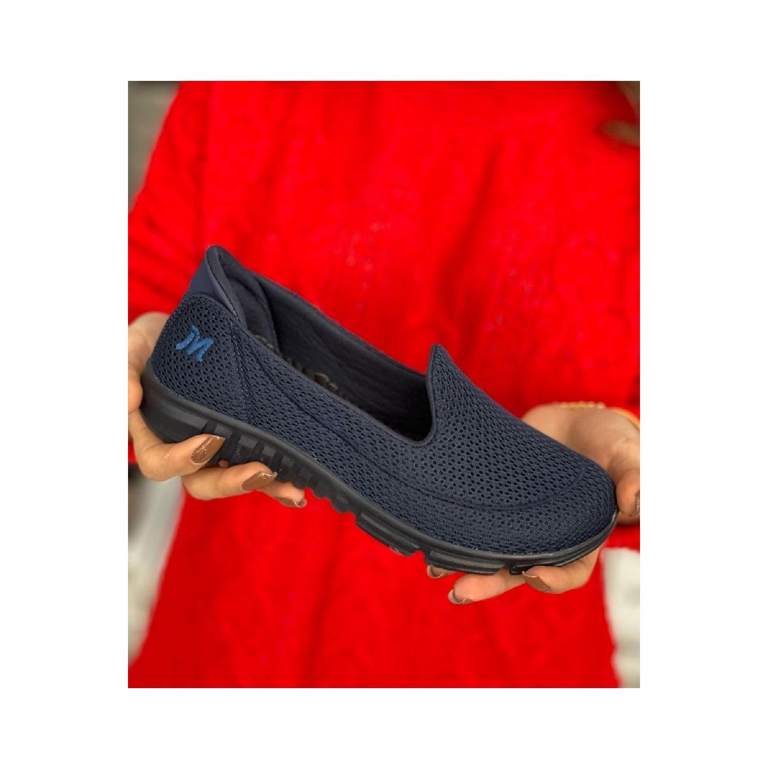 

Woman Navy Blue Casual Daily Sport Shoes Mother Laceless Light Memory 37 чорний