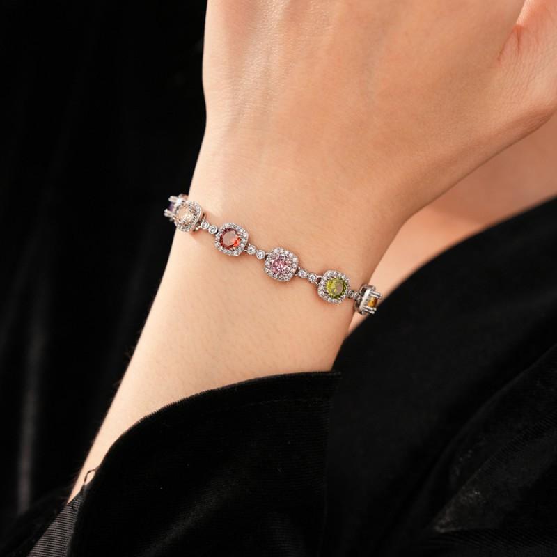 Vintage-Inspired Round Zircon Clip Bracelet Women Silver-Tone Copper Alloy With Colorful Gemstones Geometric