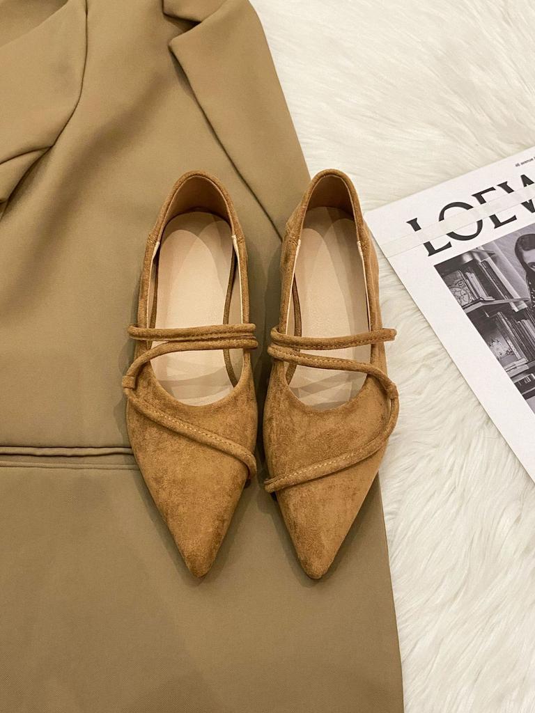 Flat-bottomed retro pointed leopard print single shoes women's shoes 2025 spring and autumn French soft sole not tired feet black commuter shoes