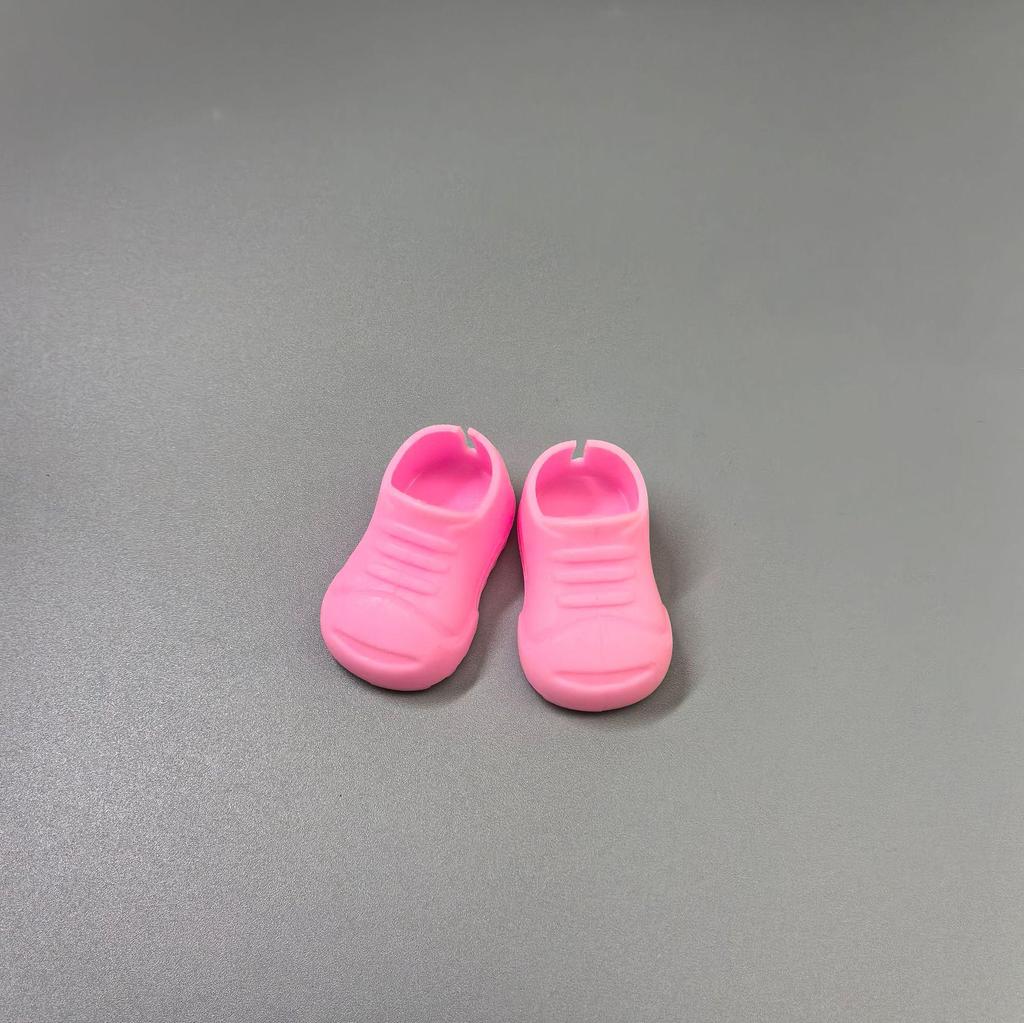 Standable Labubu 17cm Shoe Figure: Generations 1 & 2 Sports Casual Boots Accessories