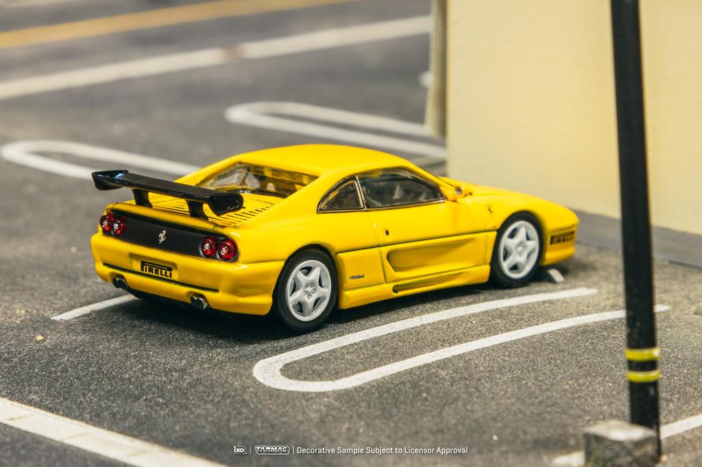 TARMACWORKS Scale Ferrari F355 Challenge Yellow Finished Model 1/64 T64R-083-YL