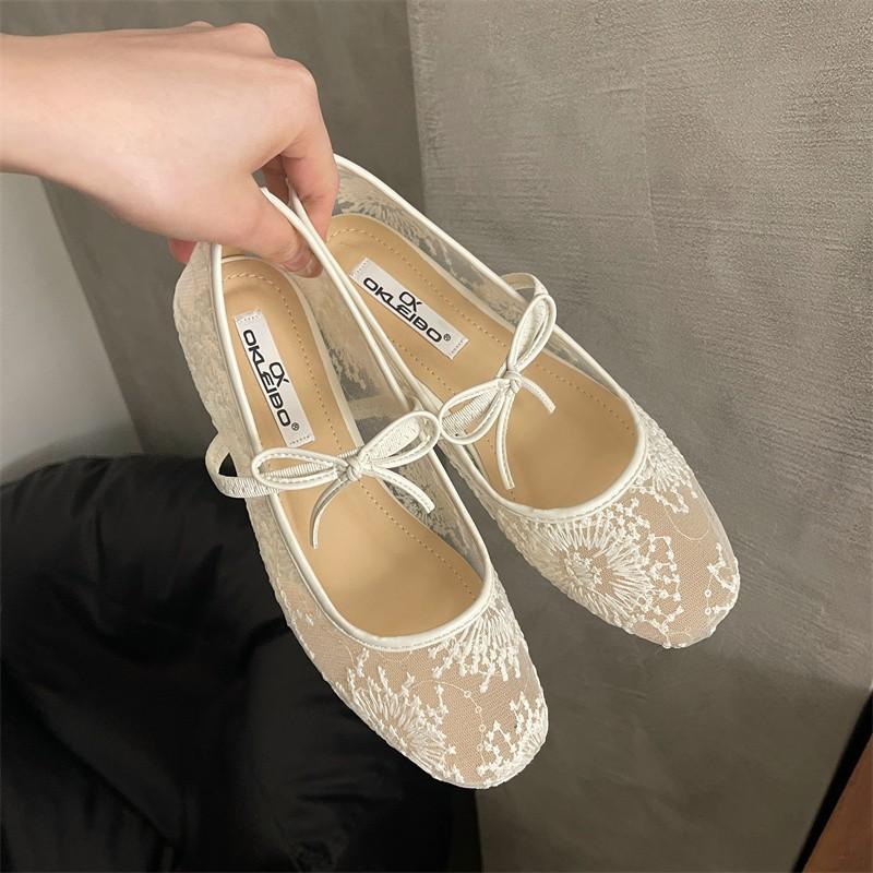 

Flat Shoes with Soft Soles 35 чорний
