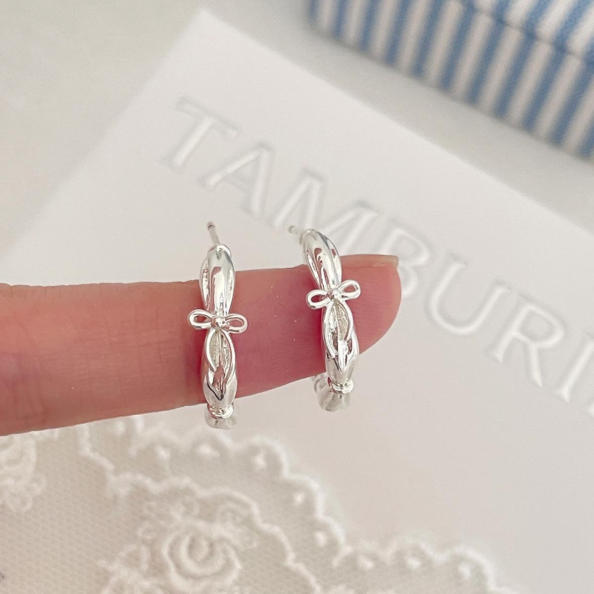 Elegant Geometric Water Drop Bow Earrings for Women