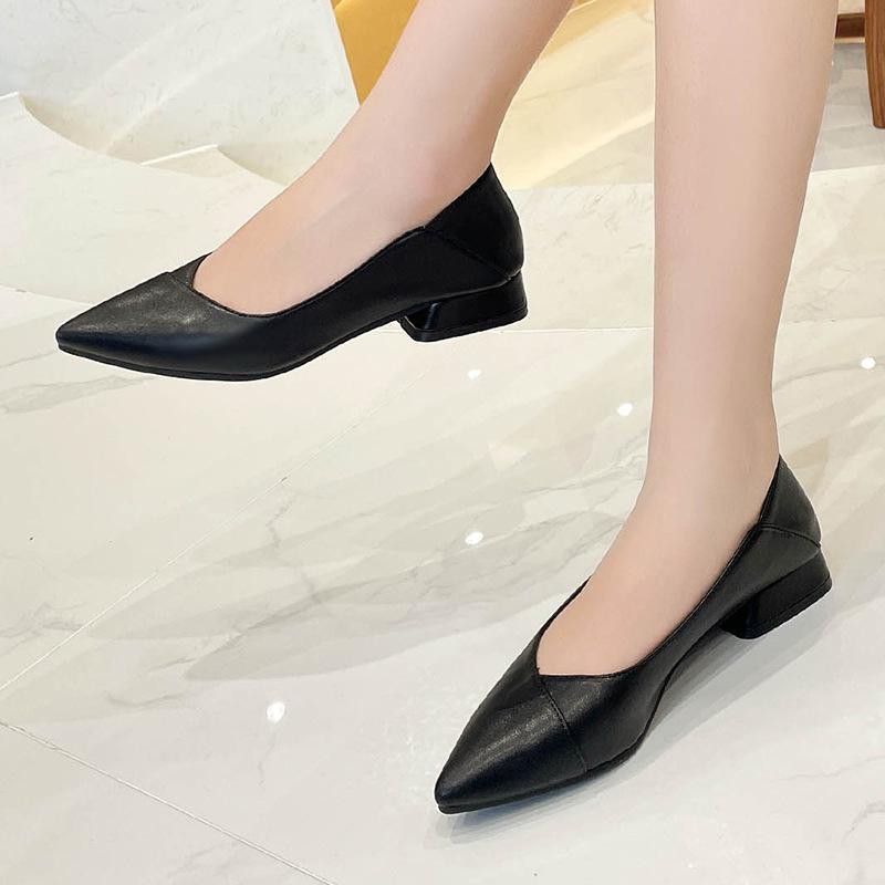 Weiche Lederarbeitsschuhe für Damen, schwarz, machen nicht müde vom langen Stehen bei der Arbeit, Werkzeug spitzköpfig dicker Absatz Einzelne Schuhe für Damen, vers