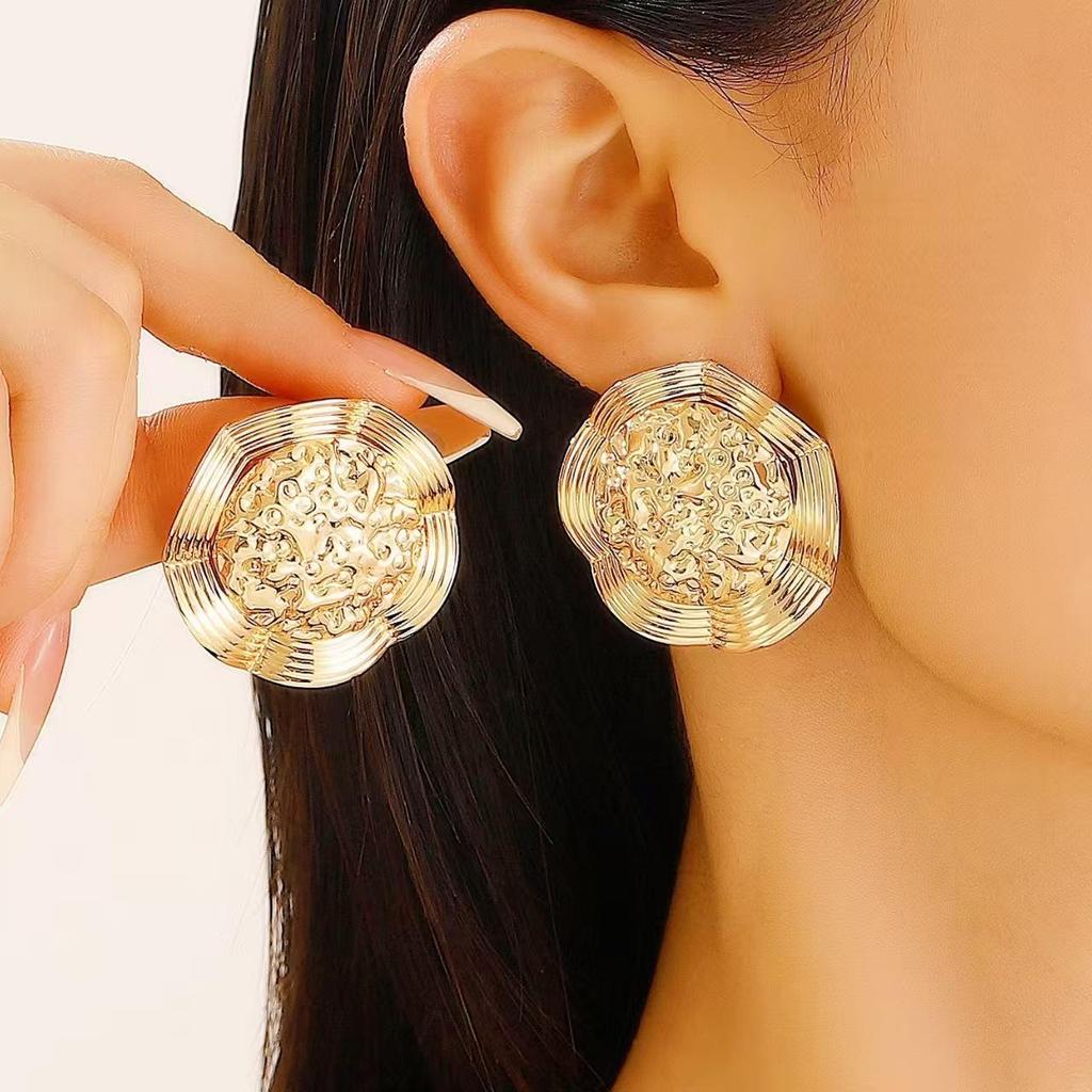 European & American Retro Petal Long Earrings - Influencer Style, Matte, Geometric Design for Women