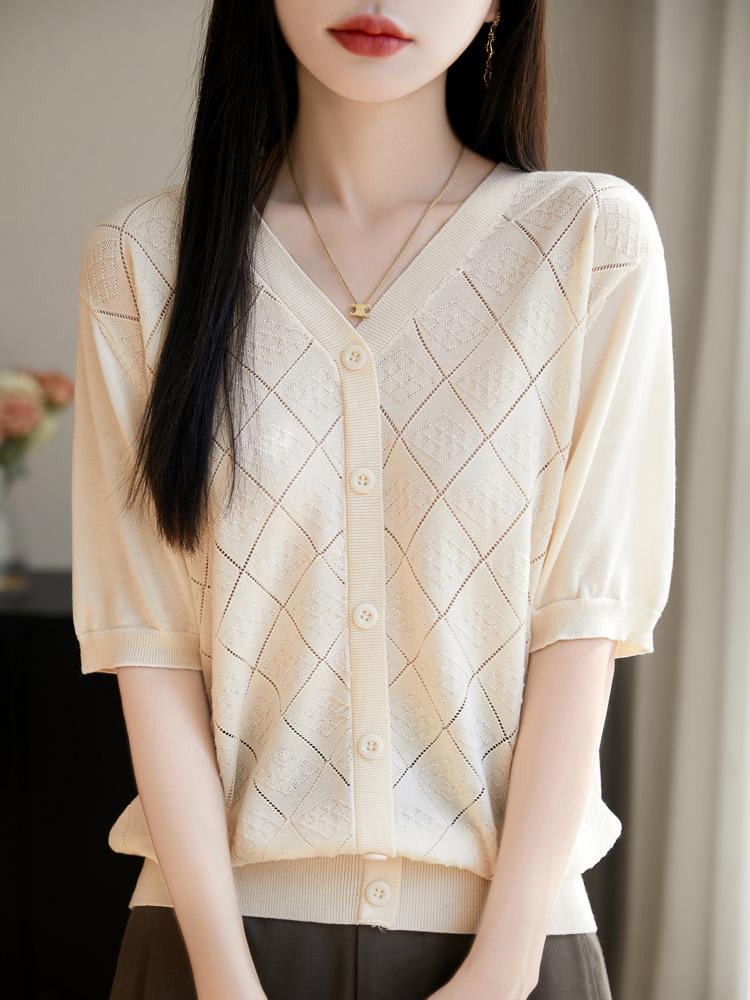 2025 V-neck Tencel Women's Casual Slimming Short-sleeved Top