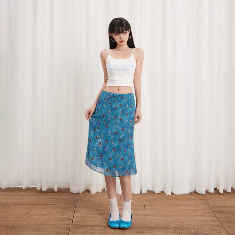 

Retro Low-Waist Blue Floral Bodycon Midi Skirt – Stylish Summer Short Skirt Extra Large