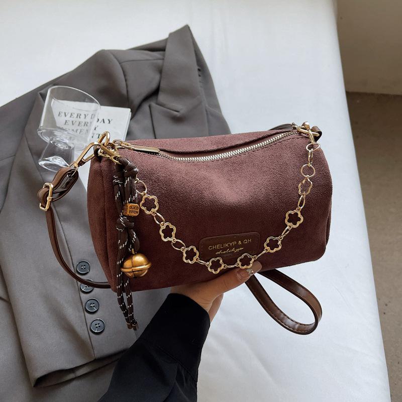 

Плюшева маленька жіноча сумка з леопардовим принтом 2024, нова осінь і зима, популярна ніша, модна портативна сумка-подушка в стилі ретро темно-коричневого кольору