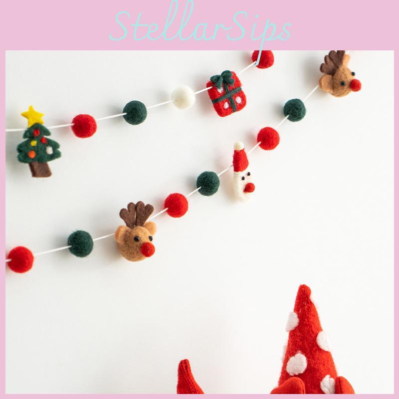 Christmas Wall Decor With Wool Felt Garland For Holiday Scene Enhancement