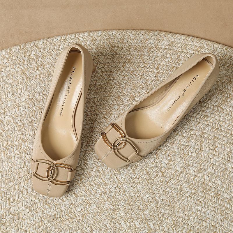 Sheepskin Square Head Thick Heel Shallow Mouth Single Shoes Small Fragrant Wind Evening Wind High Heels Retro Mary Jane Shoes