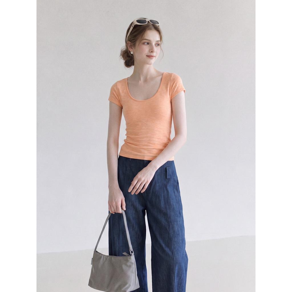 Korean simple and versatile orange pink U-neck exposed collarbone short-sleeved T-shirt women's summer new slim and thin sweet top