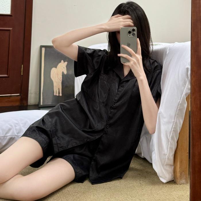 

Spot pajamas women s casual shorts lapel ice and snow silk cardigan loungewear new pure cotton double-layer yarn XXL