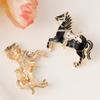 Lightweight Horse Design Brooch Pin Stylish Badge Pin Zinc Alloy Decorative Accessory For Clothing And Bags