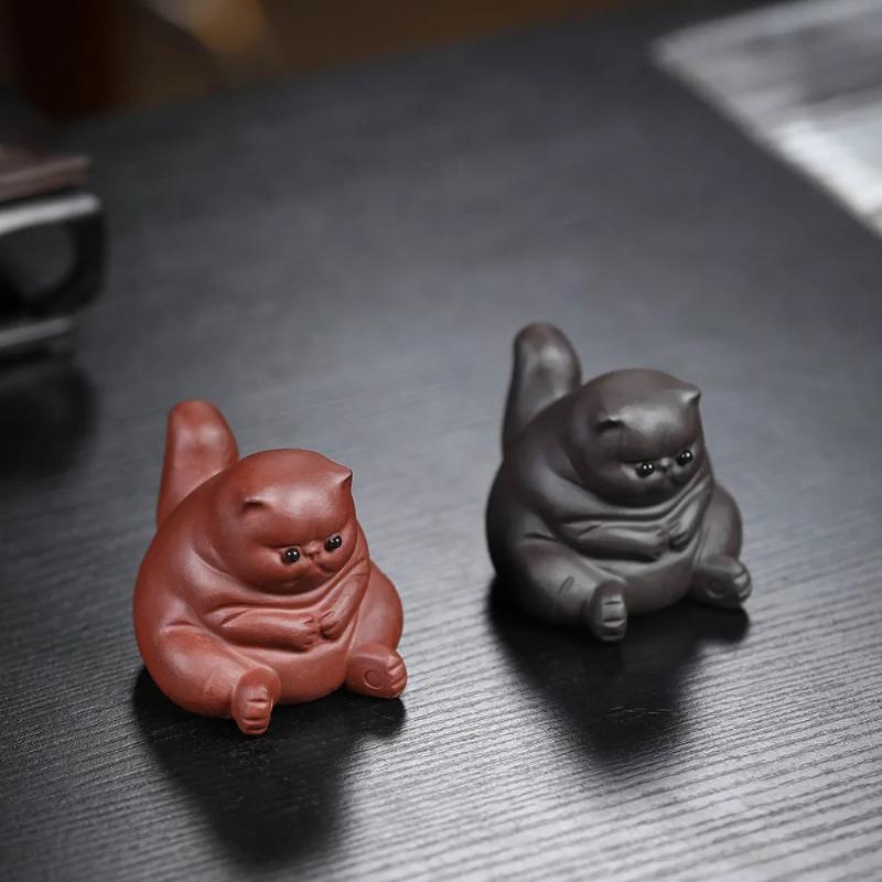 Zisha Teetier Lila Ton Wütende Katze Skulptur Handgefertigte Teetisch Dekoration für Kungfu Teegeschirr Geschenke für Teeliebhaber Heim- und Bürodekoration