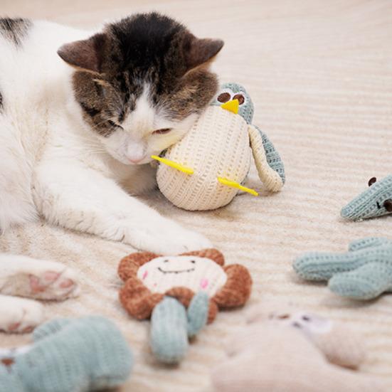 Cartoon Design Cat Toys Corduroy Fabric Tough Catnip Rattle Paper Cat Toy Soft Elastic Filling Interactive Chew Toy for Kittens and Adult Cats Indoor