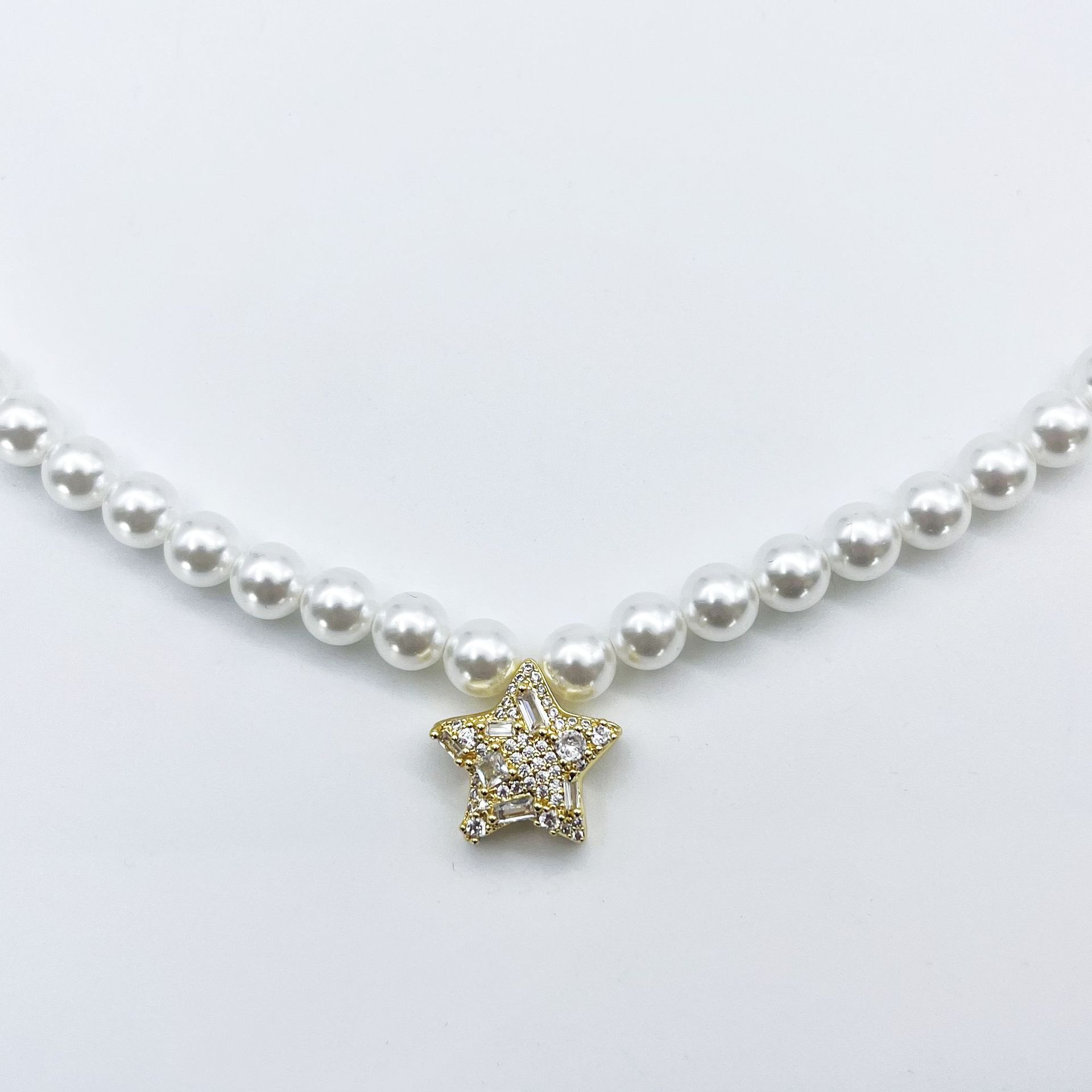 

Свежее и милое ожерелье с подвеской в виде пентаграммы и жемчугом, бриллиантовое ожерелье для корейских женщин звезда