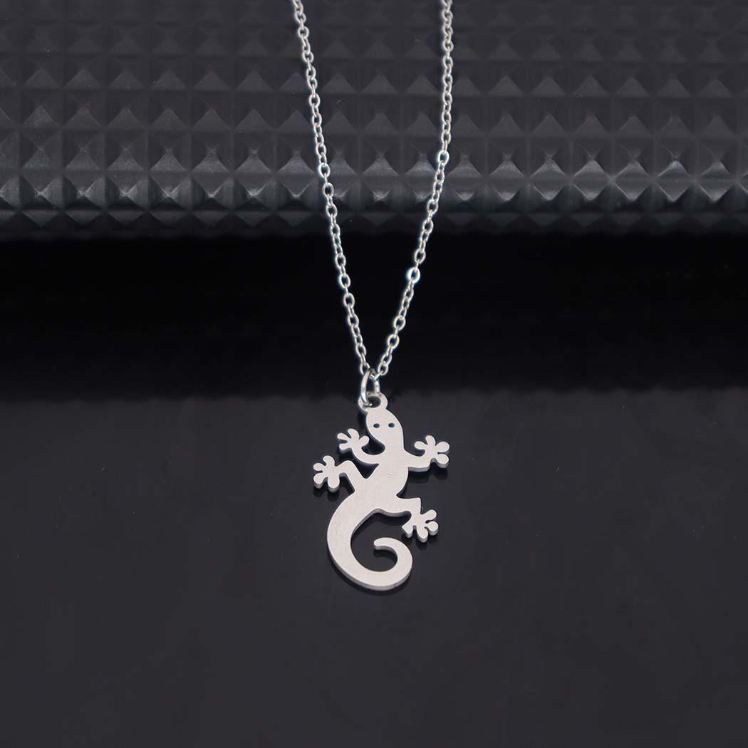 Stainless Steel Gecko Pendant Necklace - Fashion Jewelry Accessory серебряный