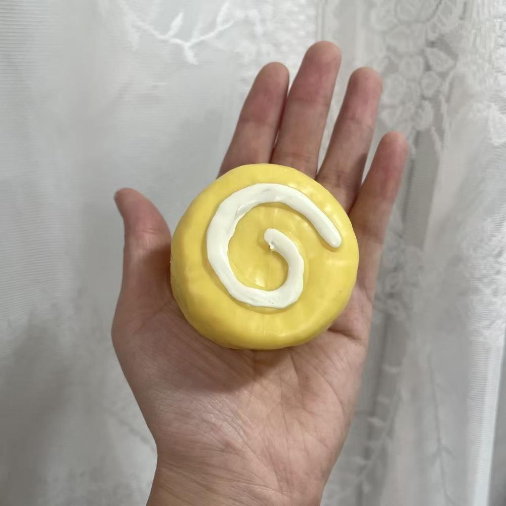 Non-bounce Handmade Ball Moldable Blocked Filled Ball Boys Girls Crunchy Swiss Roll Student Prize