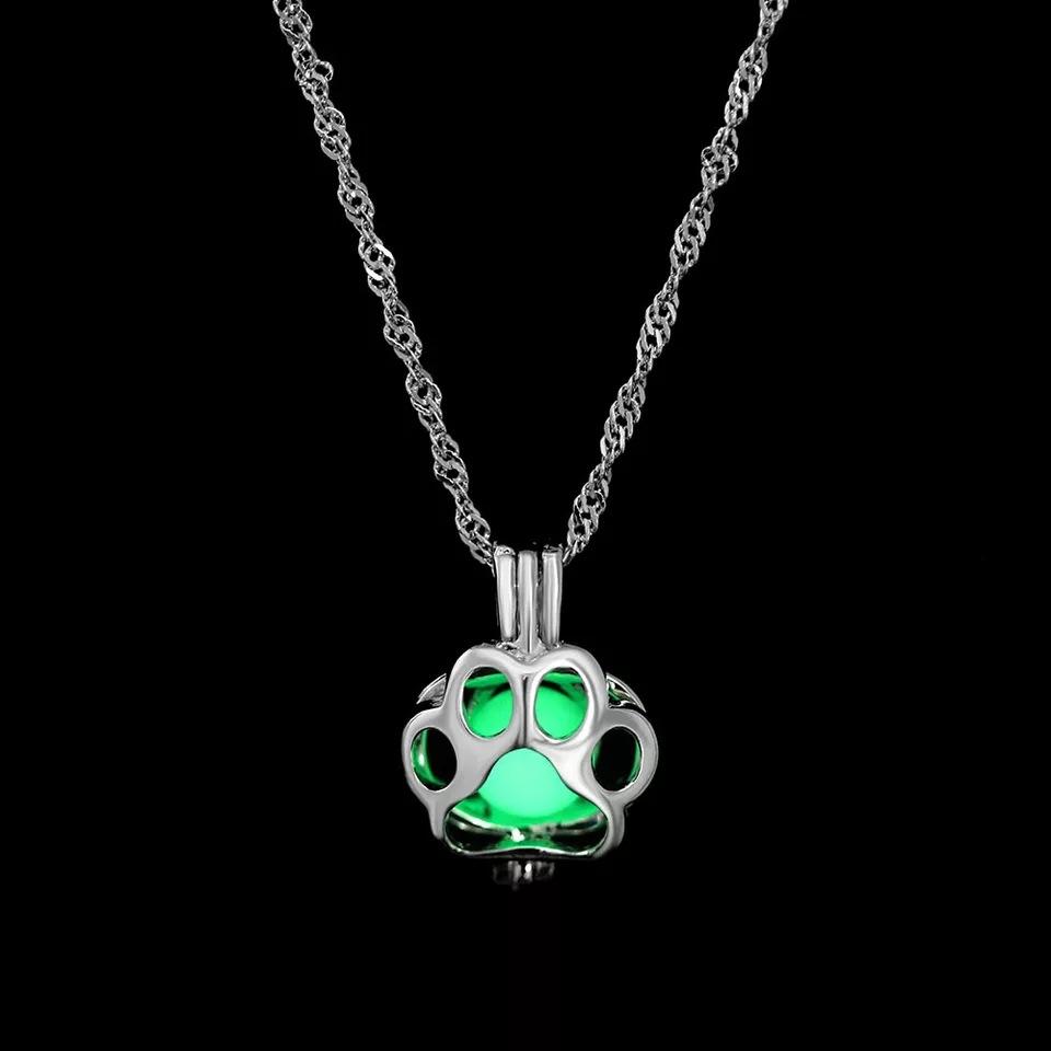 Halloween Luminous Necklace Female Pendant, Alloy Fluorescent Dog Footprint Necklace