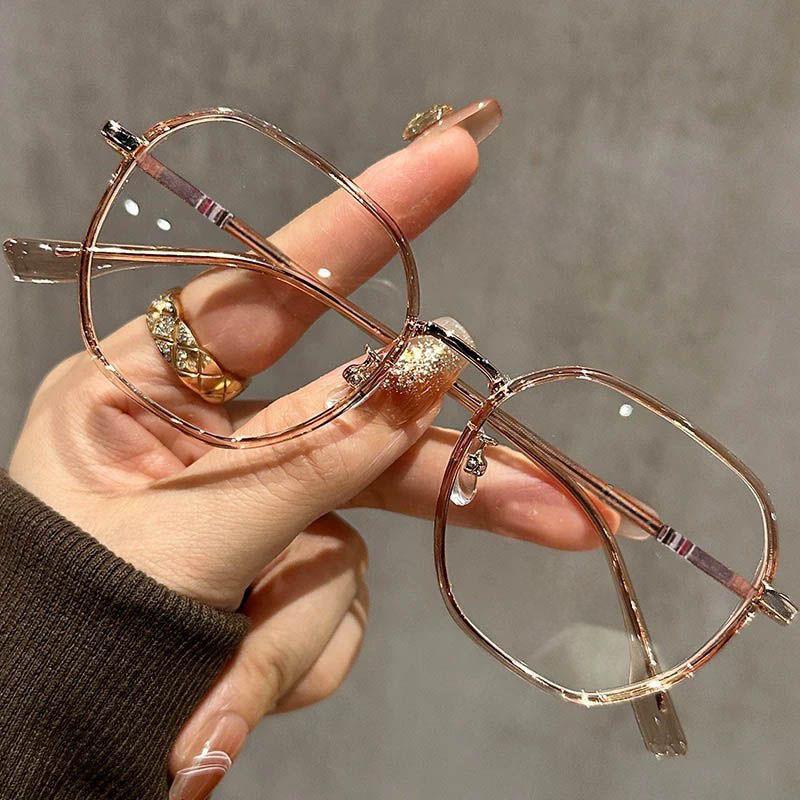 

Сверхлегкие очки в овальной оправе, близорукие женщины могут быть оснащены линзами с градусной линзой, простой артефакт лица, оправа очков с малым ветром glasses frame [without liner]