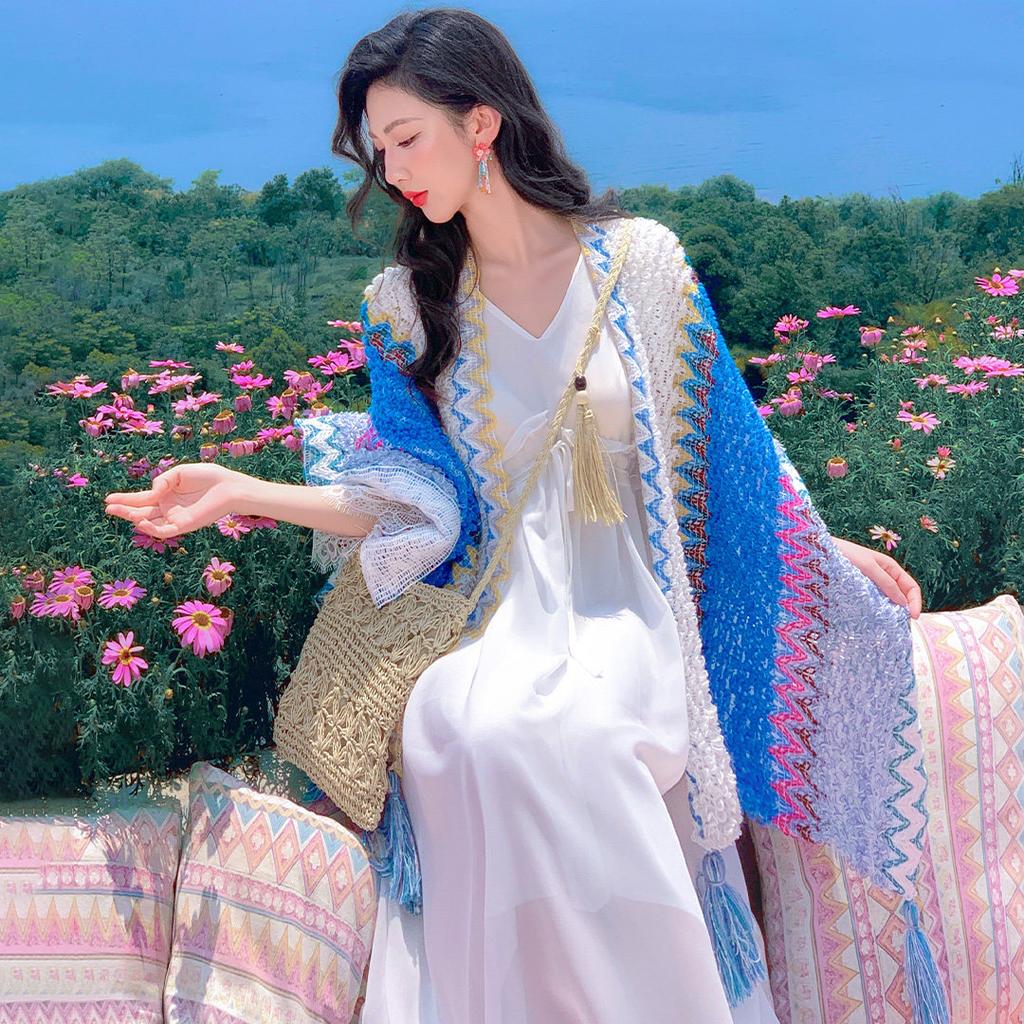 Ethnic style shawl Yunnan Lijiang West Sichuan travel wear Xinjiang Xizang knitted cape cape outside scarf women