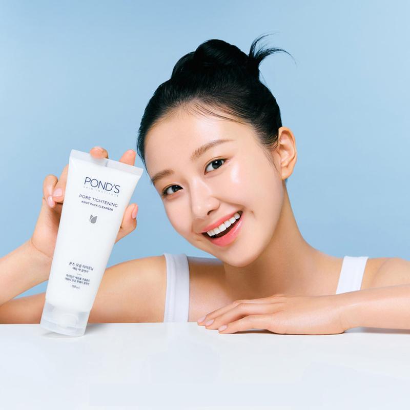 [POND'S] Pore Tightening Knot Pack Cleanser 150ml