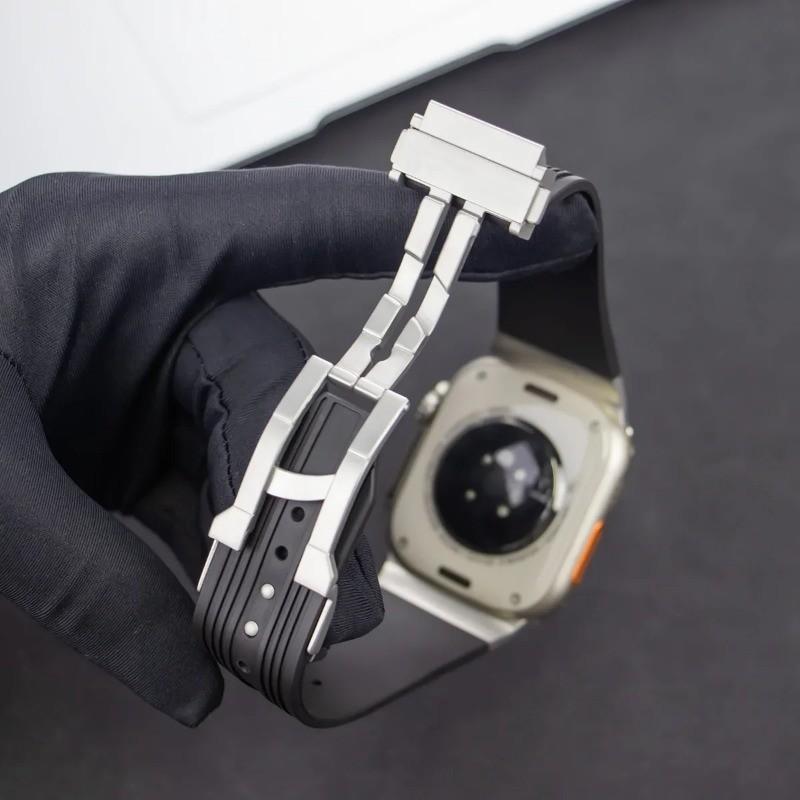 Luxury Strap for Apple Watch Strap Ultra 3 49mm 46mm 45mm 44 42mm Soft Silicone Bracelet for IWatch Series11 10 9 8 7 6 5 4 SE 3