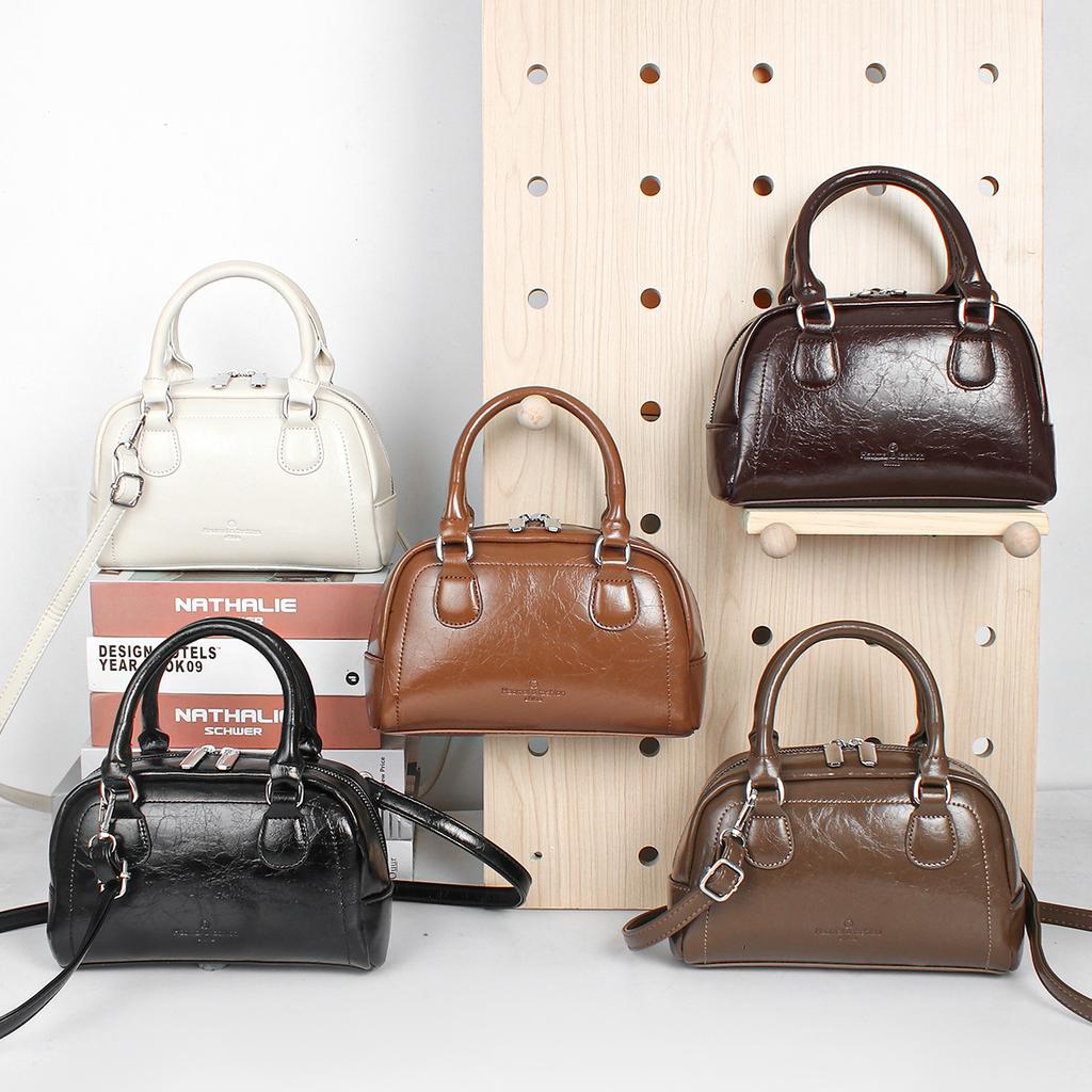 Premium niche bag women's 2025 new retro messenger bag women's casual versatile portable pillow bag