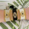 Pulseras – Pulseras trenzadas y pulseras enrolladas