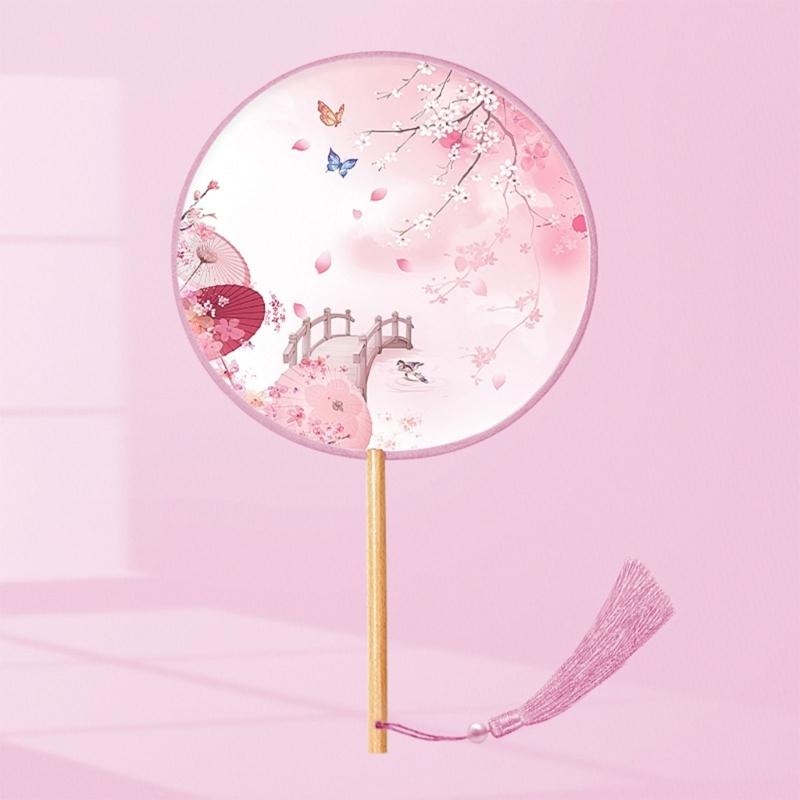 Chinese Fan with Pendant Handhelds Inks Painting Fan Tassels Round Silk Fan