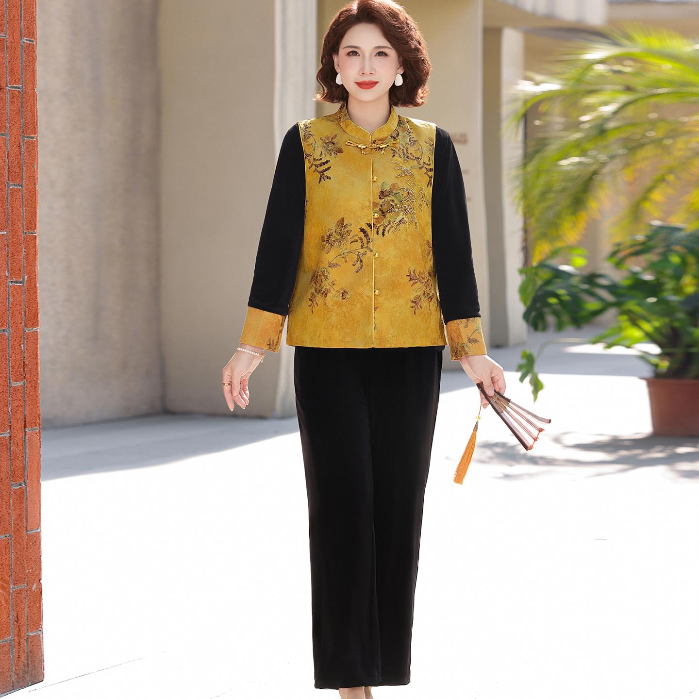

Elegant Gold Velvet Spring/Autumn Suit for Middle-Aged and Elderly Women XL (Recommended up to 52.5kg)