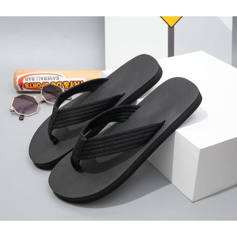 New summer Internet celebrity trend lightweight simple fashion vacation leisure beach lightweight foot flip-flops men