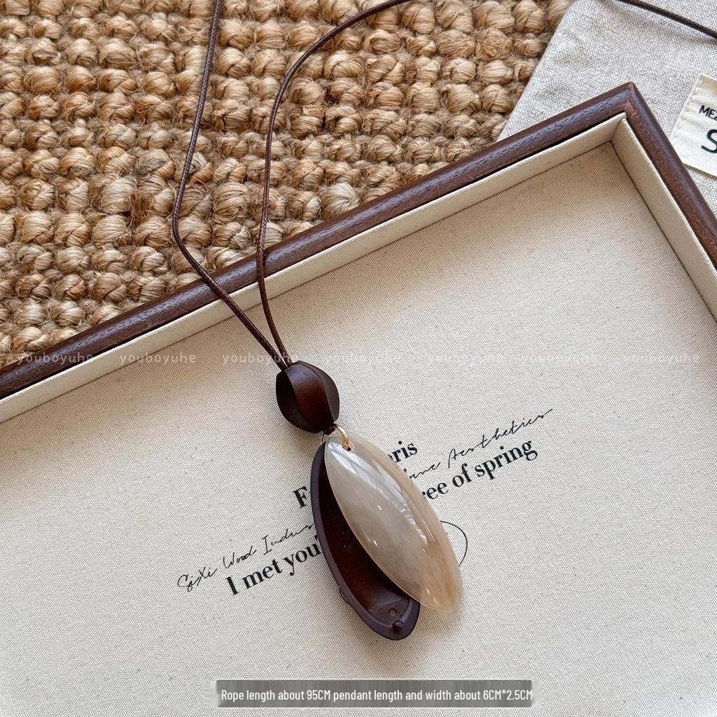 Chinese Aesthetic Retro Ombre Long Necklace for Women - 2025 High-End Sweater Chain, Unique Niche Design