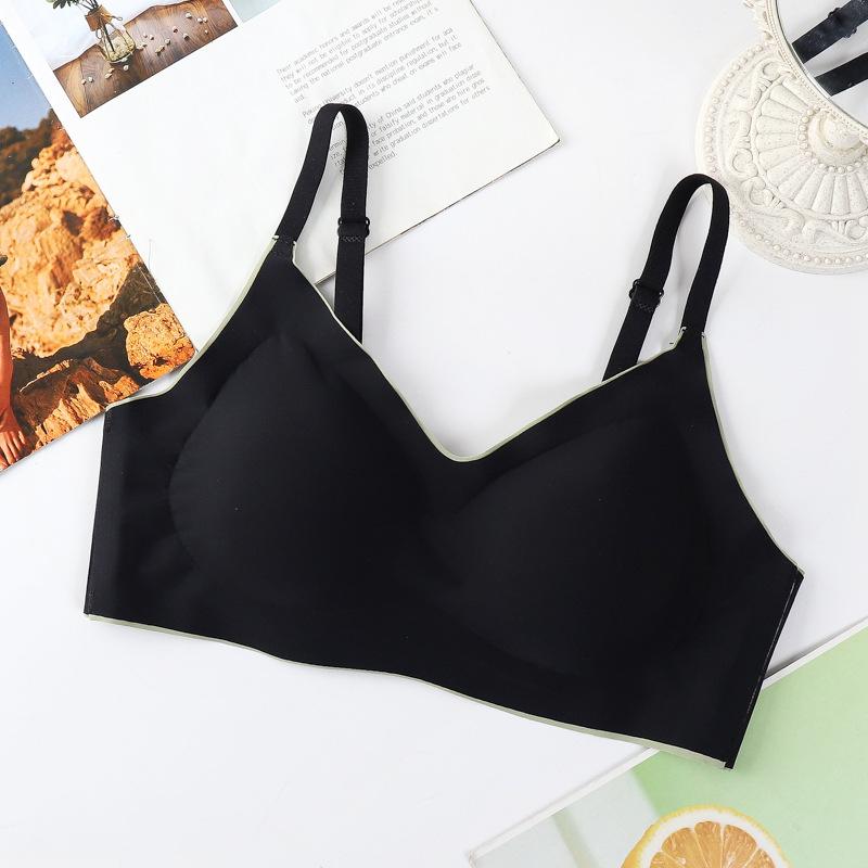 Ice Silk Seamless Plus Size Wireless Sports Bra with Back Shaping