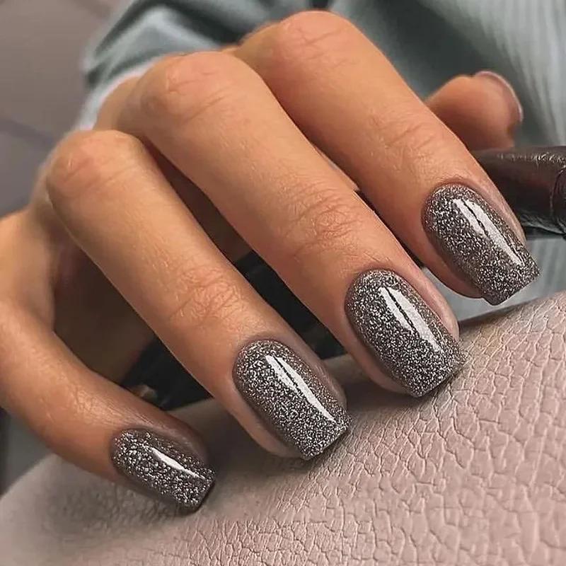 24Pcs Simple False Nails with Glue Short Almond Fake Nails Glitter Aurora Round Head Full Cover Nail Tips Oval Press on Nails