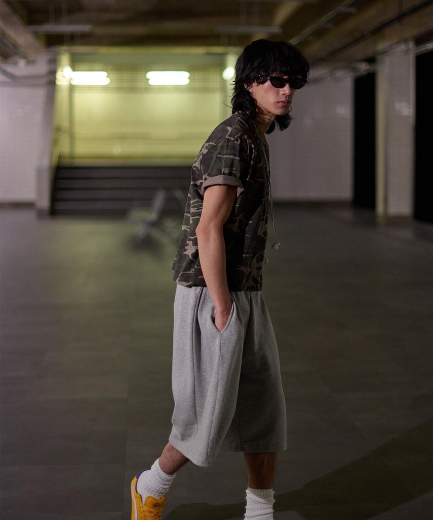 Peideomeonteu [2Pack] Side-Tuck Bermuda Sweatpants 3 Colors