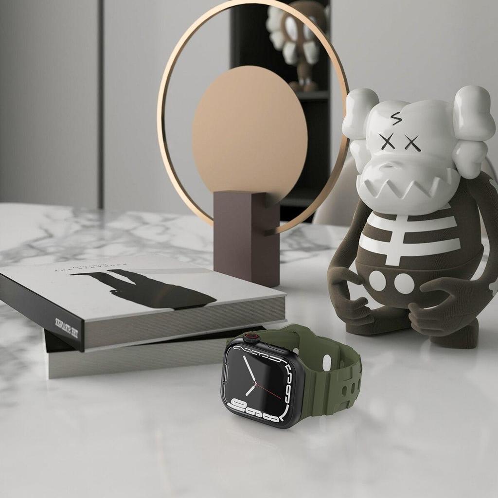 Silicone Strap For Apple Watch Band 44mm 45mm 38mm 41mm 42mm 40mm Wristband Bracelet For iWatch Series SE 9 8 7 6 5 4 3 Ultra Band 49mm