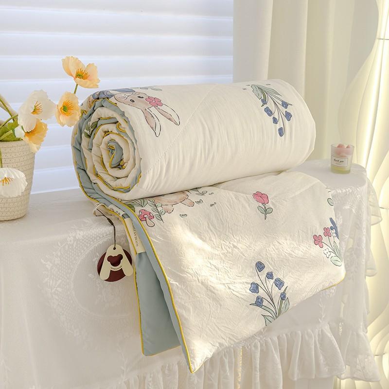 Printed Double Gauze Summer Quilt Grade A Lightweight Air Conditioning Quilt Soya Fibre Fill Soft Breathable Cool Summer Blanket
