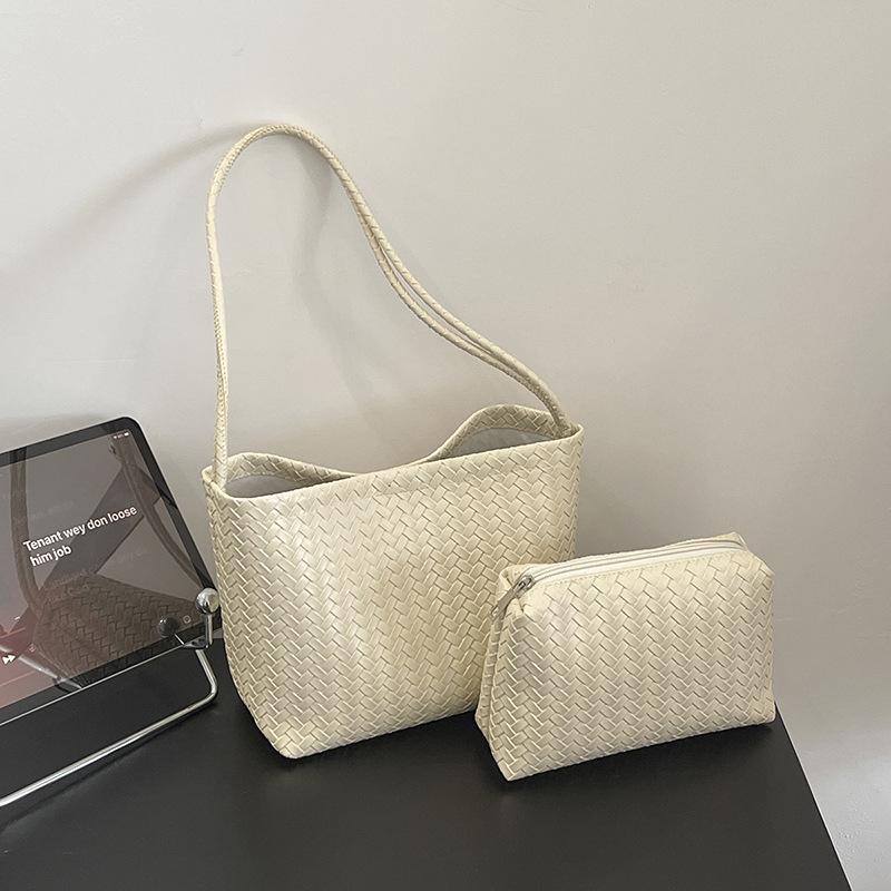 Vintage Cross-Woven Shoulder Tote Bag - Large Capacity, Niche Design Bucket Bag for Women