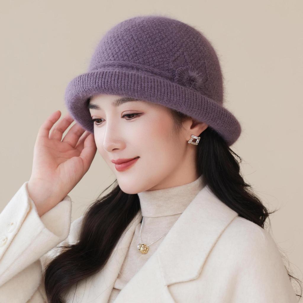 Korean Version of Autumn and Winter Middle Aged and Elderly Mothers' Hats Thickened Warmth and Windproof Cold Weather Knitted Hats