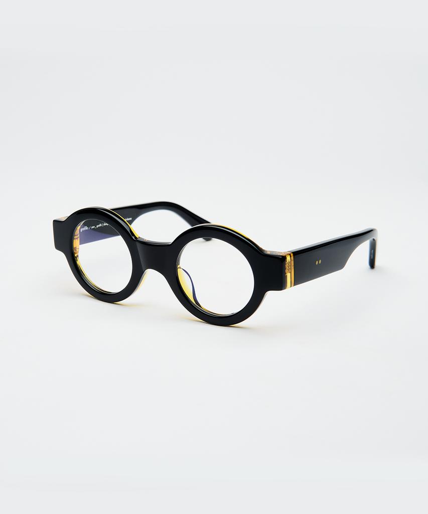 Geulapigpeullaseutig Moai 02_Black Lemon