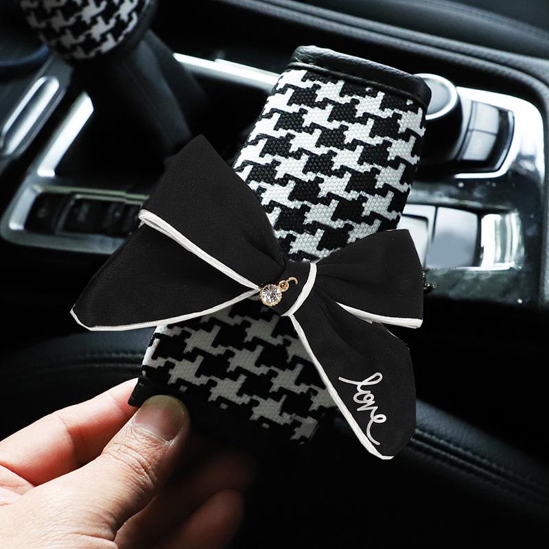 1pc Classic Plaid Bowknot Universal Car Gear Shifter Handbrake Cover Auto Seat Belt Case Car Interior Decor Accessories Women