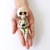 Skull Halloween Skull Fishing Realistic Miniature Garden Skull Halloween Horror Resin Skull Halloween Stage Scary Interior Set of 2 Figurine, Skull,