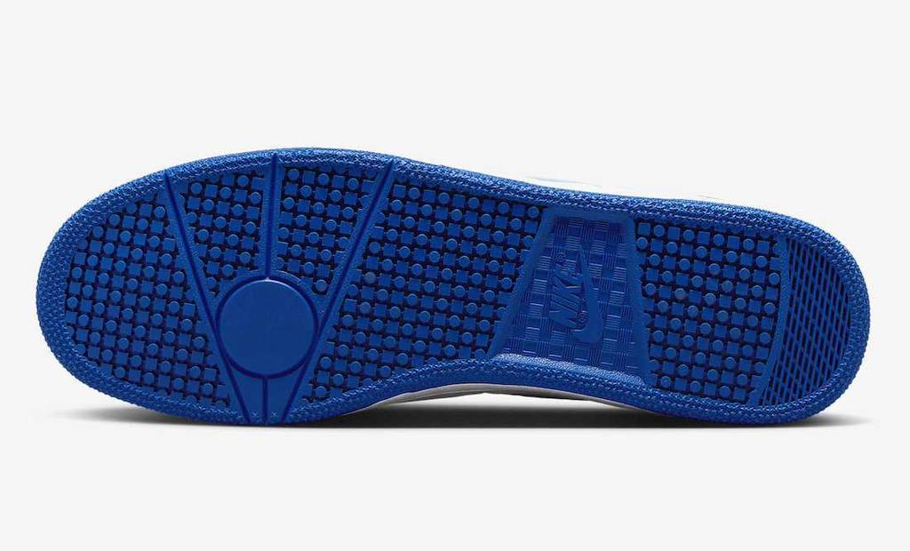 FB1447-100 Nike Attack Game Royal (Men's)
